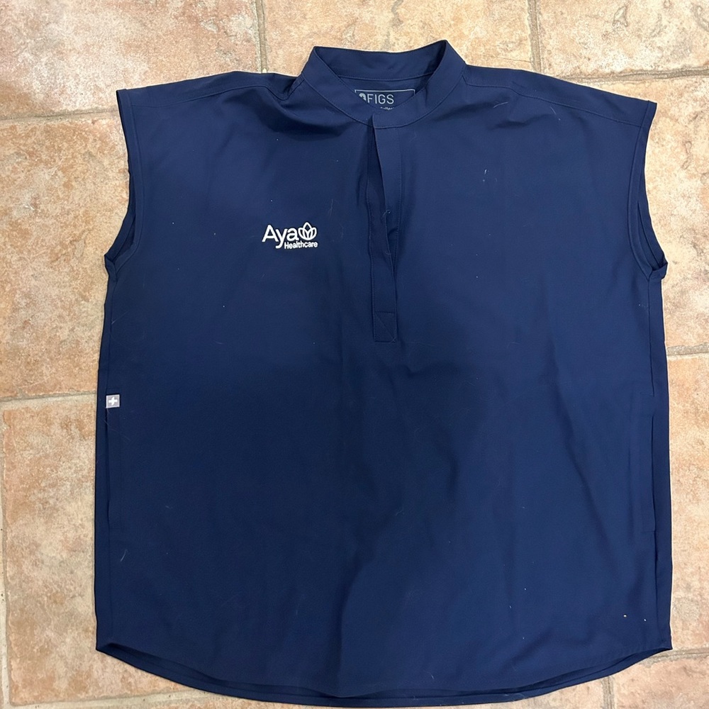 Women’s S Figs Scrub Top